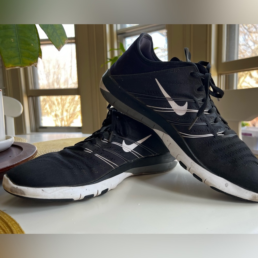 Nike Women's Free TR 6 Training Shoes - Size 12
